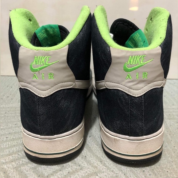 Nike Air Force 1’s - Picture 5 of 12